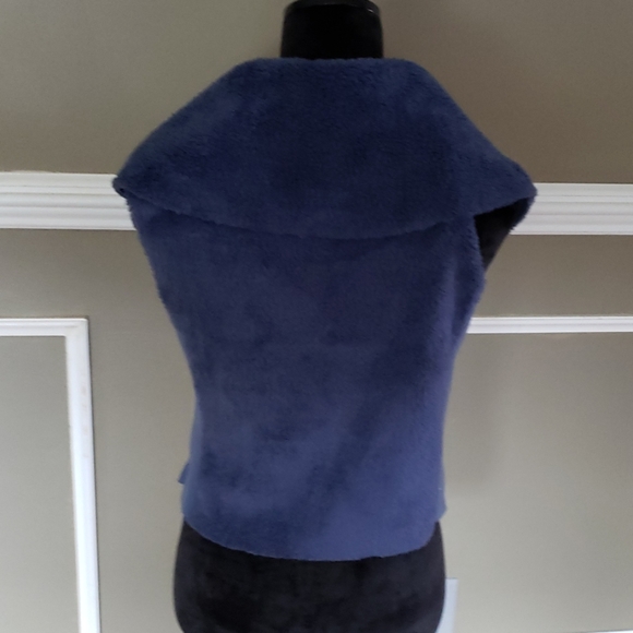 HEAD Vest Size Small - Picture 3 of 6